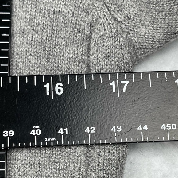 Chico’s Grey Cable Knit Cowl Neck Sweater Wool Cashmere Blend Size 0 Womens 4 - Picture 6 of 10